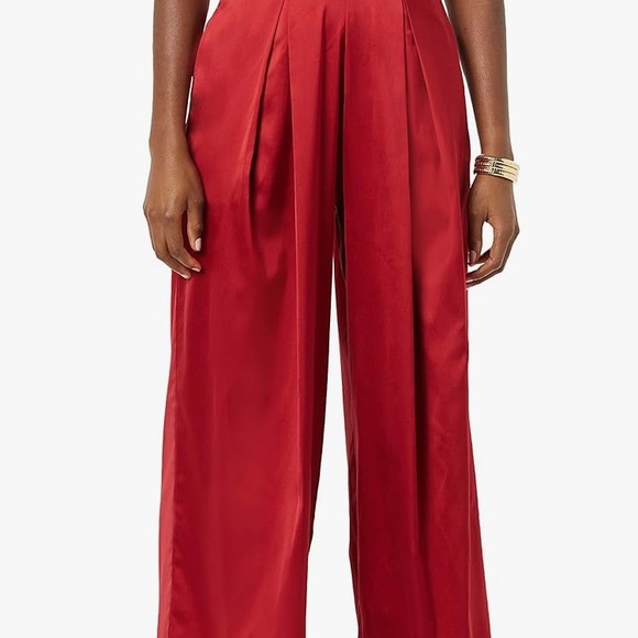 making the  cut Pants - Making the cut crepe pleated wide leg pant size xs new